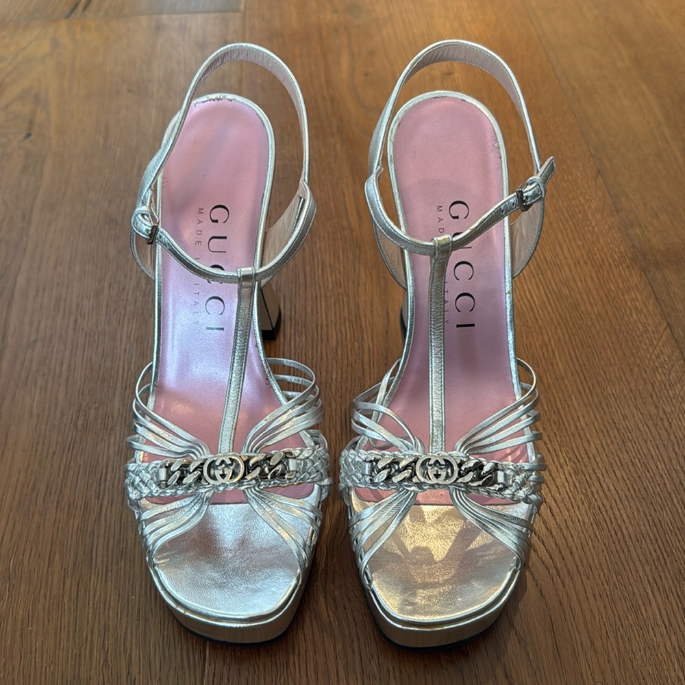 Gucci Silver Platform Heels- 39 Original packaging- never worn